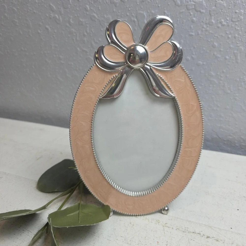 Silver Tone Peachy Pink Enamel Bow Oval Picture Frame‎ Beaded Edge Tabletop